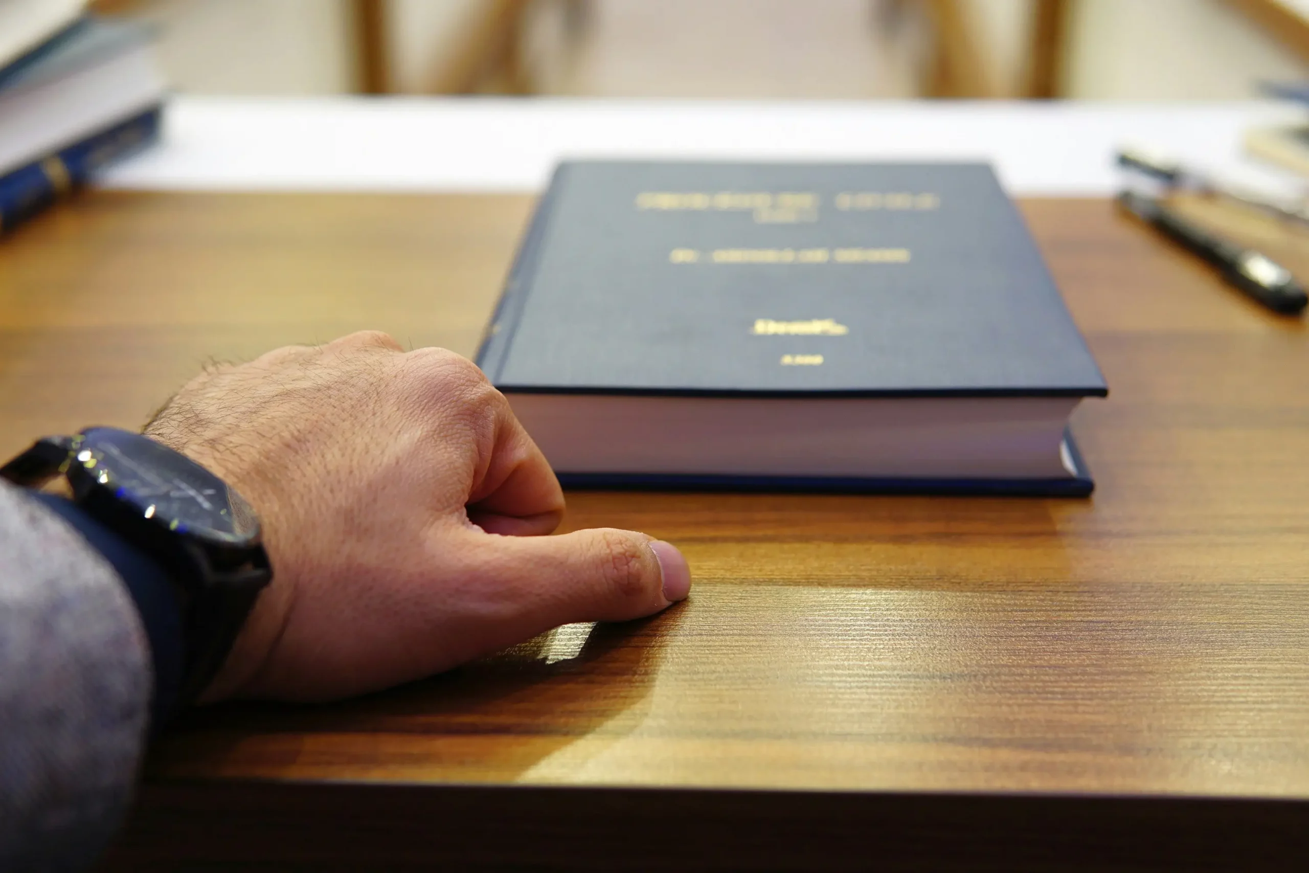 Securities Lawyer: Your Complete Guide to Investment Law & Compliance